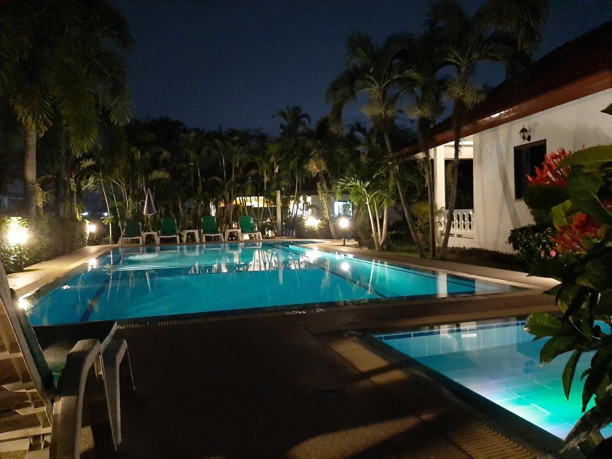 D&K Smiley Phuket Resort Rawai Exterior foto